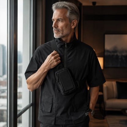 🎒 UrbanBäraren™ – Axelväska för herr – Lätt och vattentålig – Justerbar rem, perfekt för pendling eller resor – Modern och praktisk 💼✨